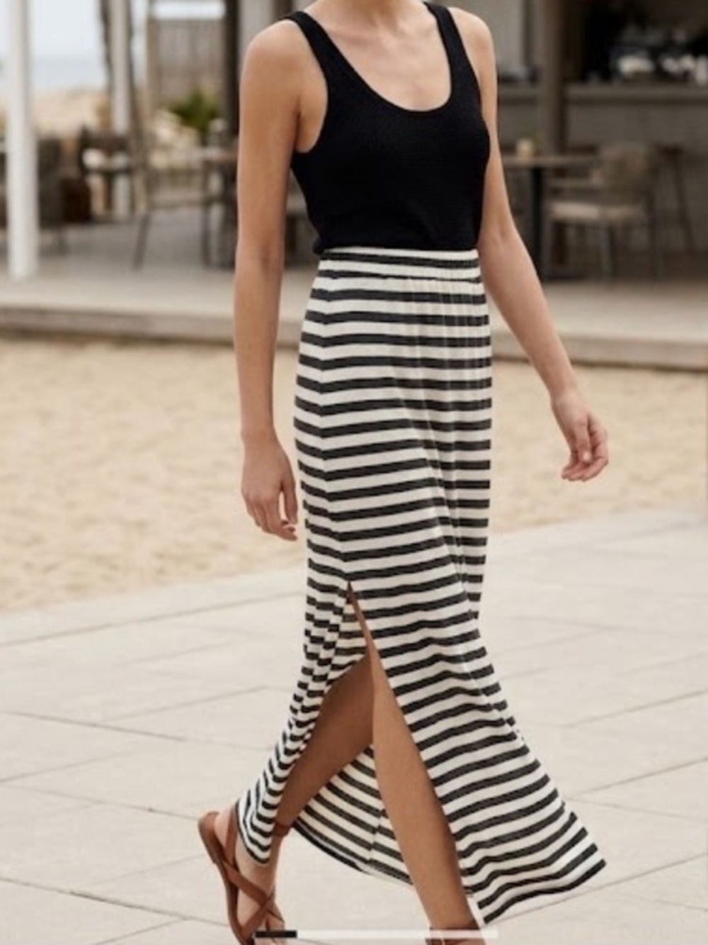 🛼🥑Zara striped maxi skirt small slit pull on elastic waist ivory black